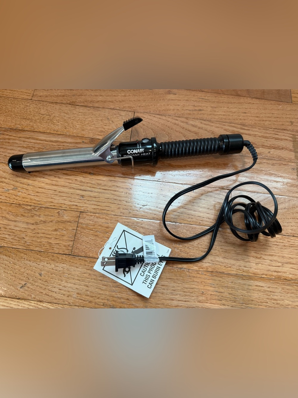 Contain Instant Heat Black Curling Iron - Black